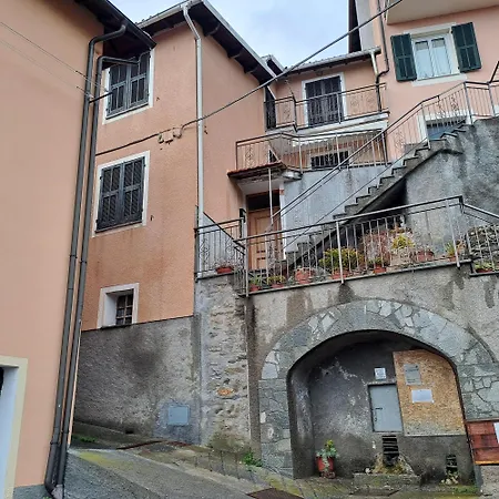 Casa Di Nonno Pietro 아파트